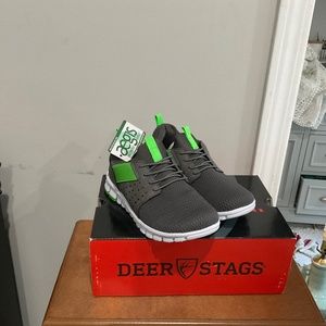 DEER STAGS  BETTS JR BOYS 1 1/2 M